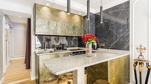 Apartment, Stadtblick | Eigene Küche