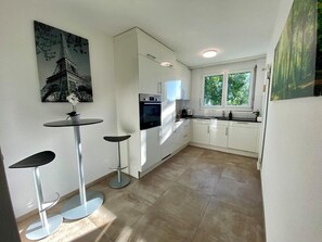 Four, plaque de cuisson, lave-vaisselle