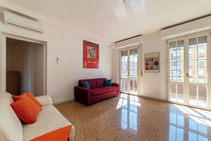 Appartement Confort, vue sur la ville | Aire de séjour