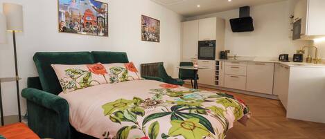 1 sovrum, individuell inredning, unika möbler och gratis wi-fi