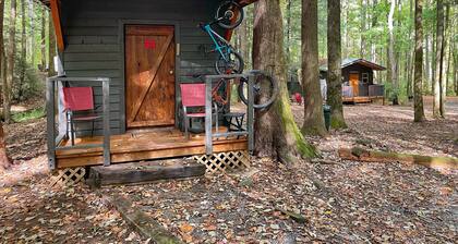 PINHOTI WAY Private Solo Cabin at Mulberry Gap - Right on the Pinhoti Trail!