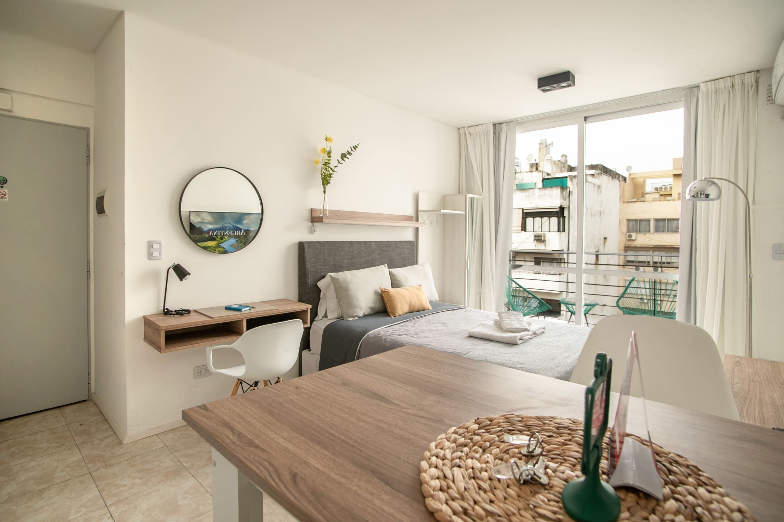 1 bedroom, desk, travel cot, WiFi