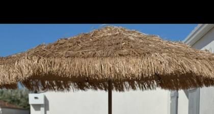 Maison neuve
Ă 50 mĂštres de la plage des Huttes Ă Saint Denis dâOlĂ©ron