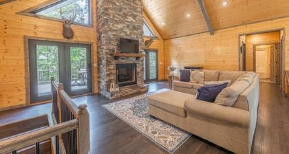5-bedroom house just outside of Big Spring-Ozark National Scenic Riverways!