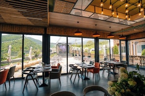 Restaurant - Motives Inn Dilijan (Dilijan)