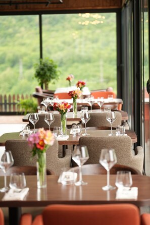 Restaurant - Motives Inn Dilijan (Dilijan)