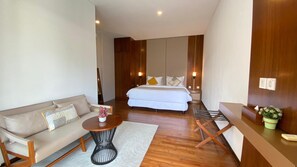 奢華別墅, 4 間臥室, 私人泳池 | 書桌、手提電腦工作空間、熨斗/熨衫板、免費 Wi-Fi