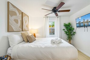 4 bedrooms, desk, iron/ironing board, free WiFi