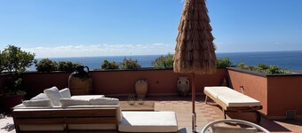 Welcome to your Seaside Home
