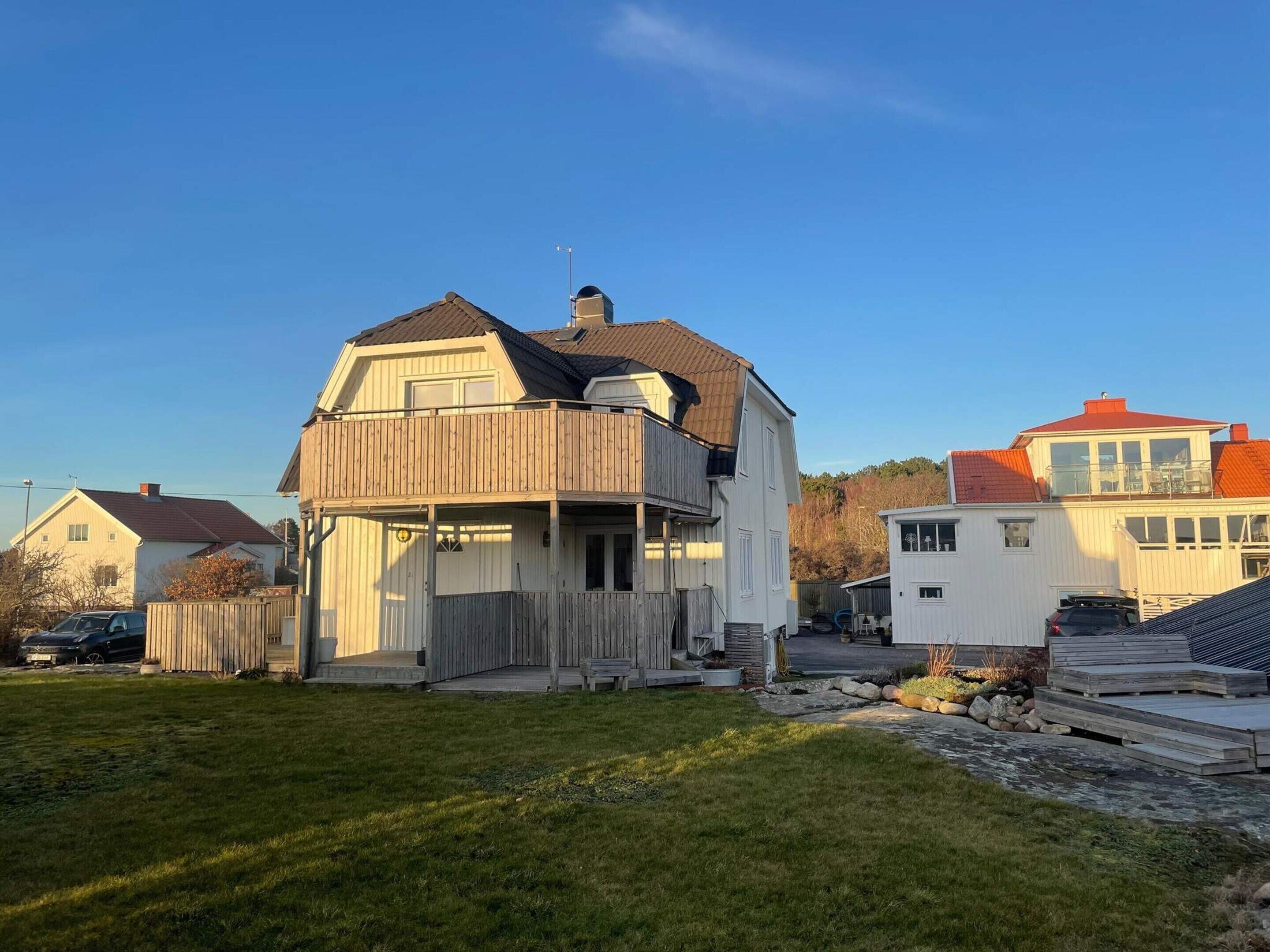 House | Exterior