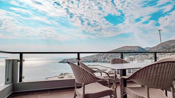 Suite with Sea View & Terrace | Balcony view