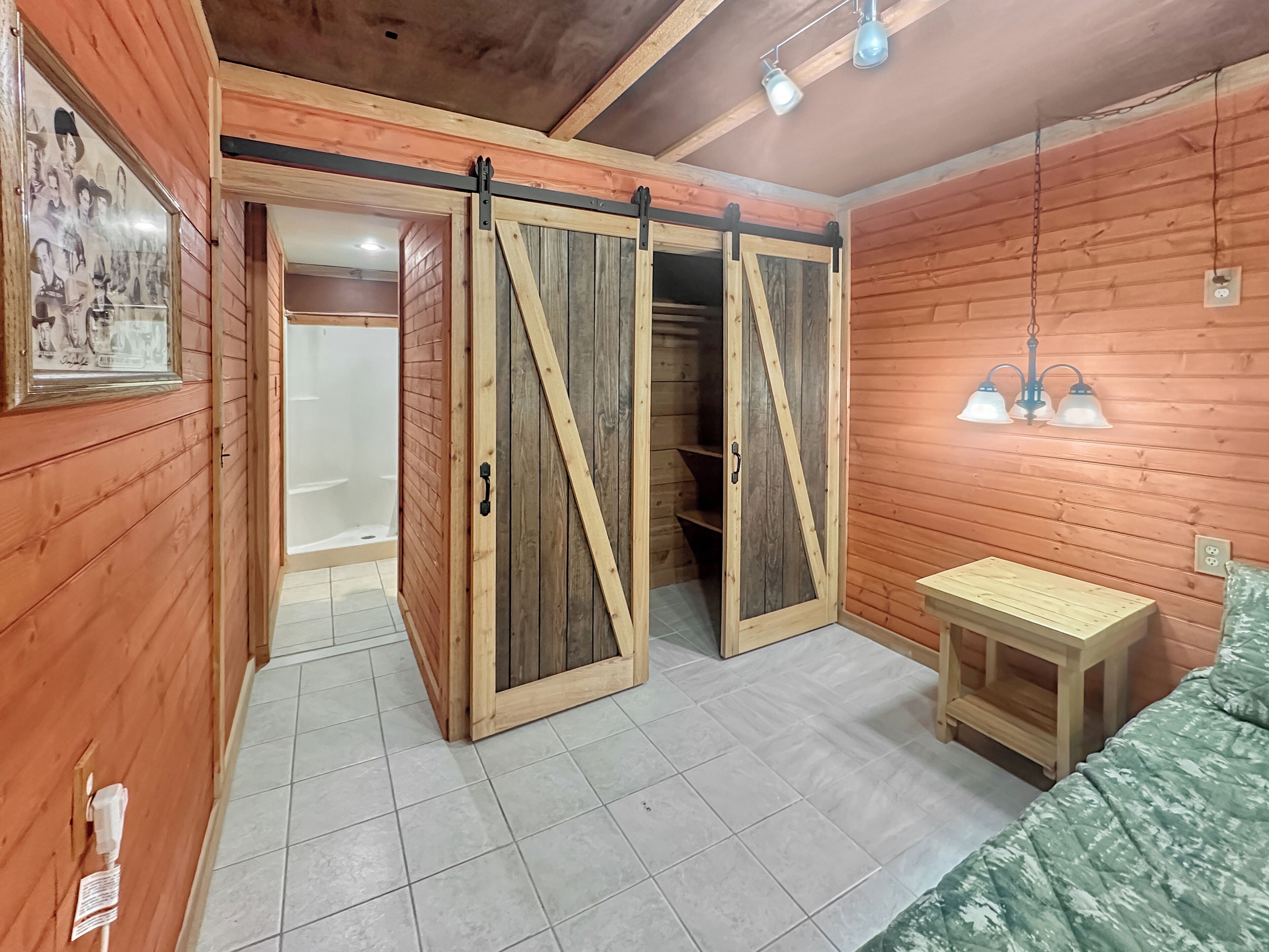 4 habitaciones, wifi gratis y ropa de cama 