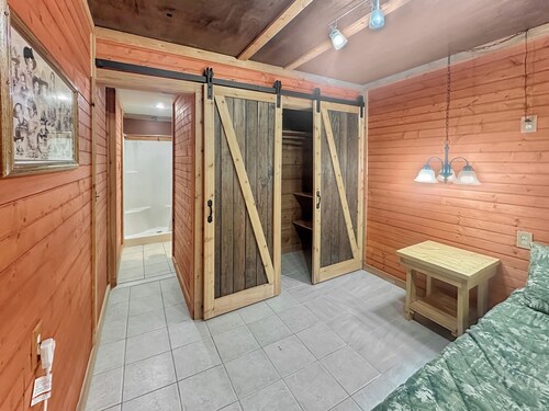 Milepost 64 is conveniently located in the heart of Bryson City!