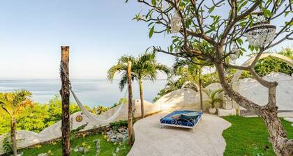 VistaMonti Private Villas