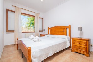 3 Schlafzimmer, Bügeleisen/Bügelbrett, kostenloses WLAN, Bettwäsche