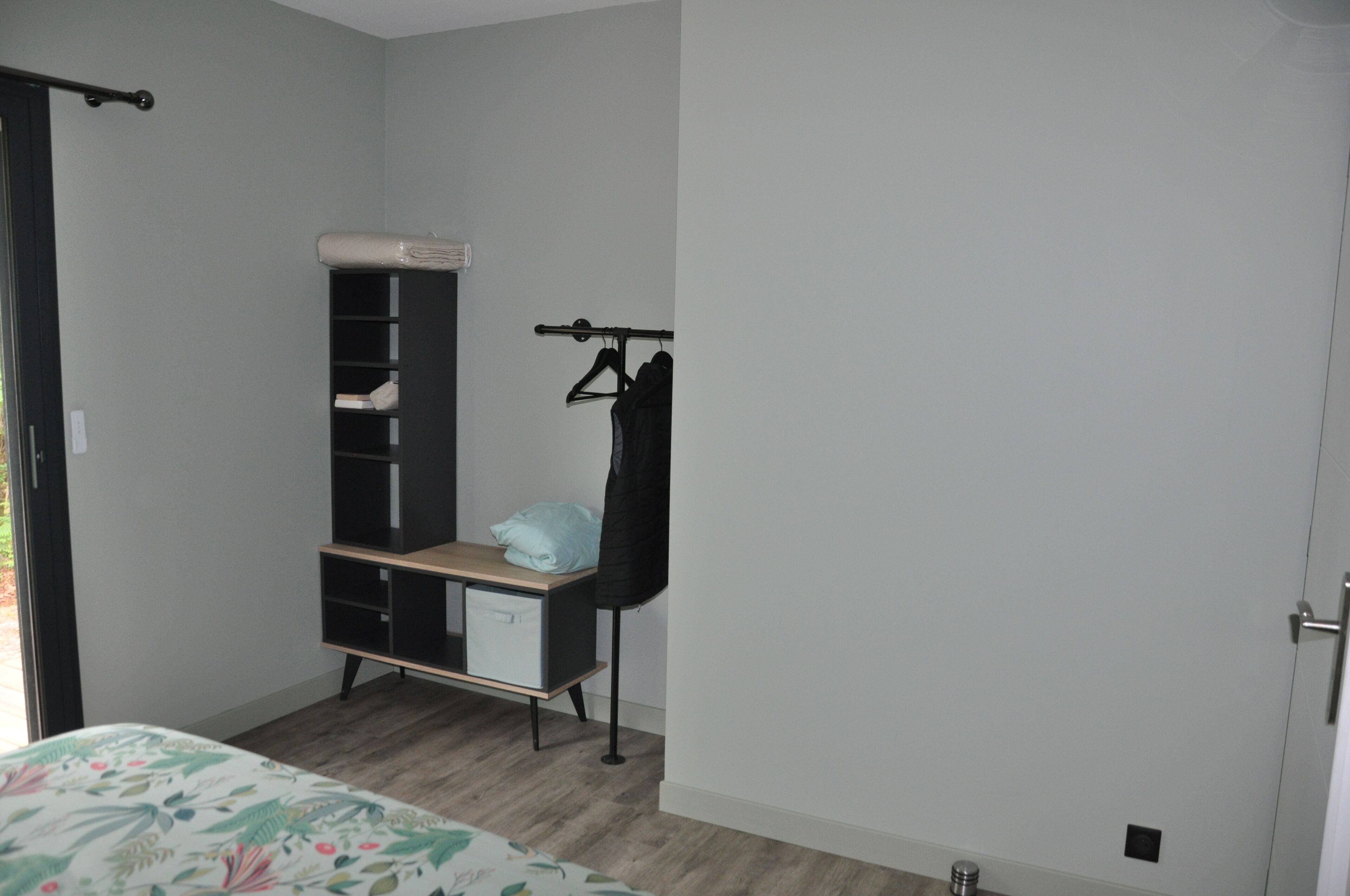 4 chambres, fer et planche à repasser, draps fournis