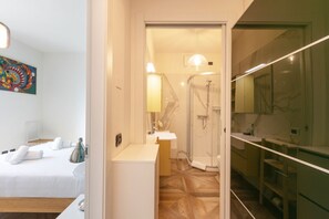 1 bedroom, iron/ironing board