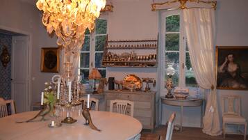 Dining room