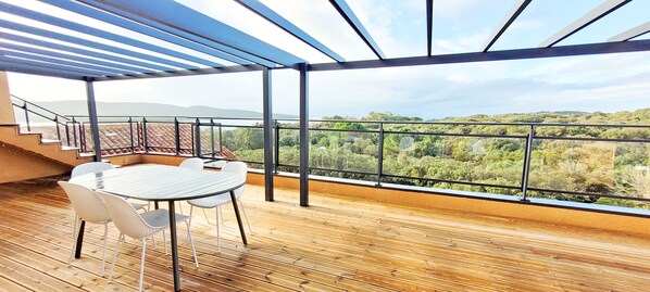 Apartment, 3 Bedrooms, Terrace, Sea View | Terrace/patio