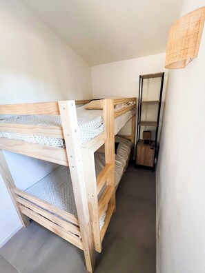 Apartment, 1 Bedroom, Terrace, Hill View
