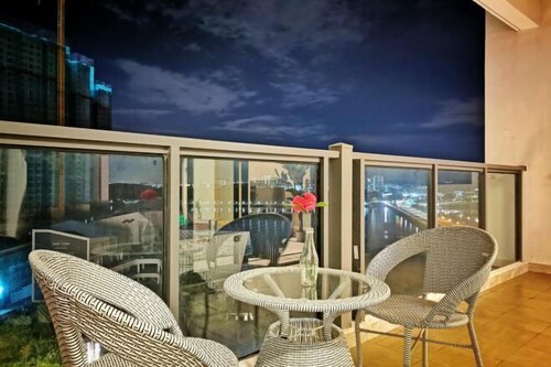 Yussy Homestay at R&F Princess Cove