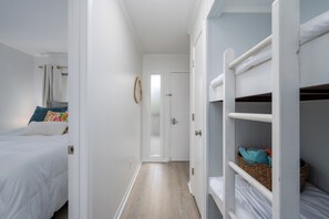 1 Schlafzimmer, kostenloses WLAN, Bettwäsche, Rollstuhlgeeignet