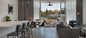 Phaedrus Living: Travertine Residences 102