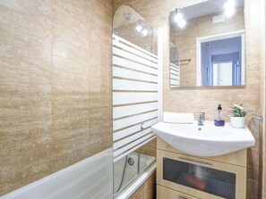 Hair dryer, towels - Golden Sands by Hello Homes Sitges (Sitges)