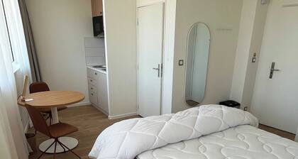 Comfort Studio in a Premium Residence- Sport/cinema