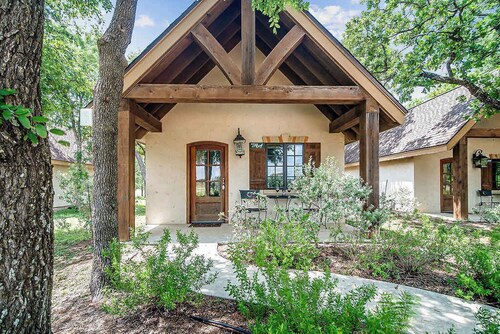 The Manor Haus at Messina Hof Hill Country Winery-Hof Haus