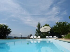 Piscine extérieure