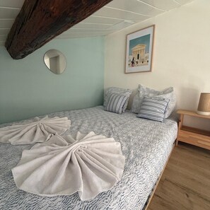 1 soverom, wi-fi (inkludert) og sengetøy