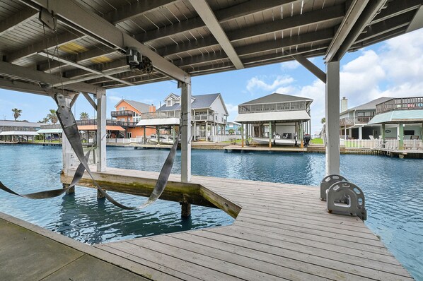 House (4 Bedrooms) | Property amenity