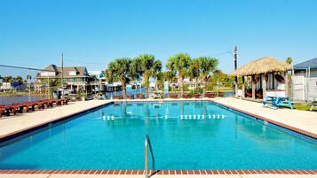 House (2 Bedrooms) | Property amenity