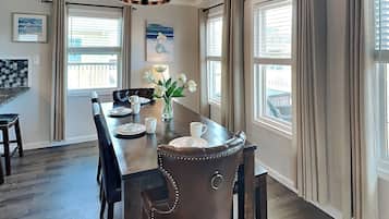 House (2 Bedrooms) | Property amenity