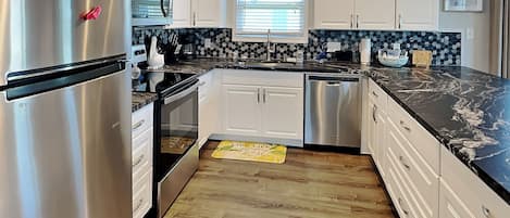 House (2 Bedrooms) | Property amenity