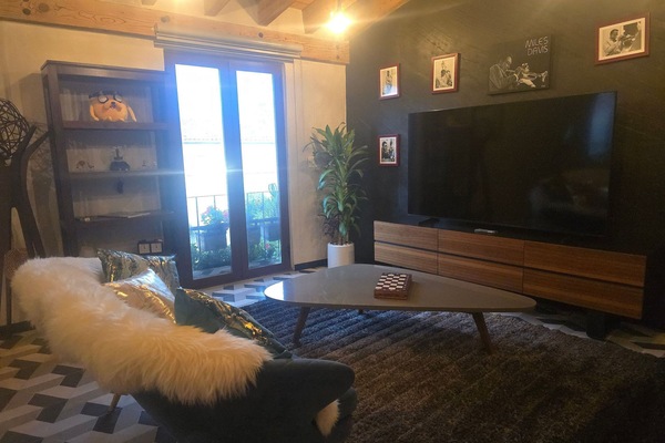 Communal lounge / TV room