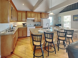 House (3 Bedrooms) | Property amenity