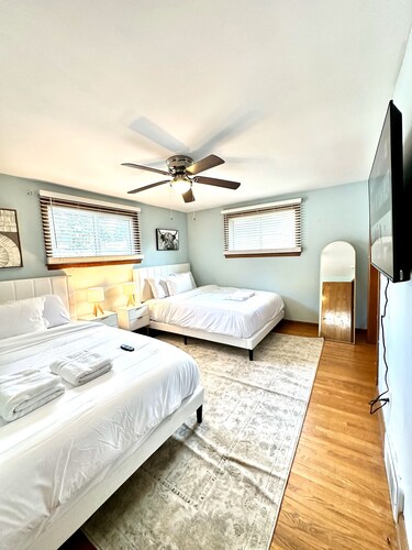 Charming 3-bedroom house with AC, WiFi in lovely North Tonawanda