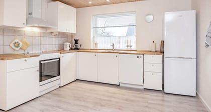 6 Person Holiday Home in Gedser-by Traum