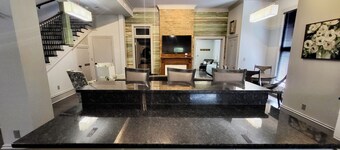Large two floor 4-bedroom 2.5 bath apartment w AC, WiFi in downtown Glasgow KY