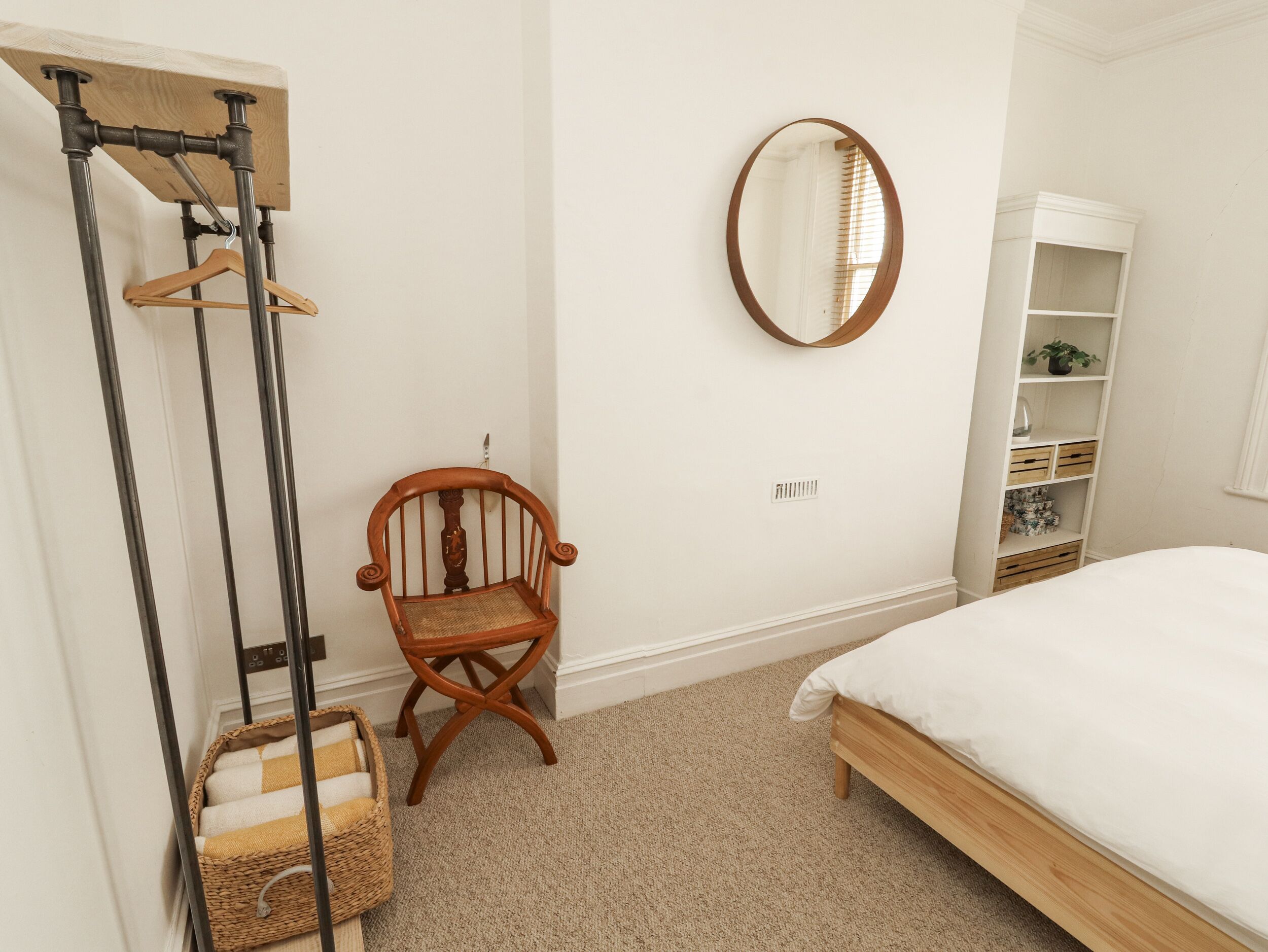 3 bedrooms, individually decorated, individually furnished, free WiFi