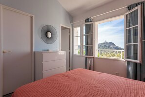 2 chambres, fer et planche à repasser, Wi-Fi