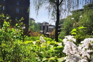 Property grounds - Three Bears Apartment Hotel (Zhangjiakou Rongchen) (Zhangjiakou)