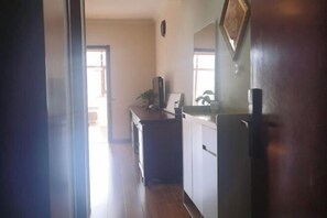 Room - Three Bears Apartment Hotel (Zhangjiakou Rongchen) (Zhangjiakou)