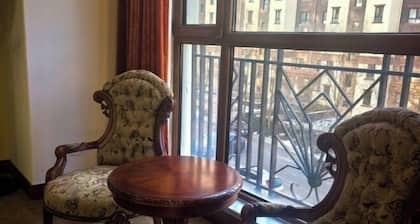 Three Bears Apartment Hotel (Zhangjiakou Rongchen)