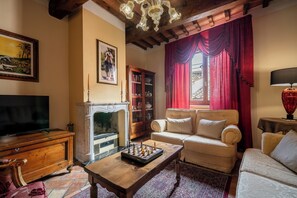 Apartment | Living area
