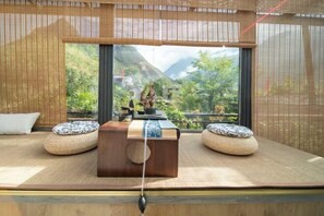 Room - Ganbao Tibetan Village Jingji Chamayi Inn Homestay (Li County)