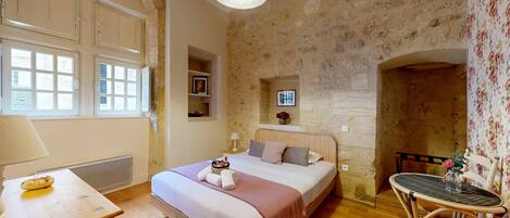2 chambres, draps fournis