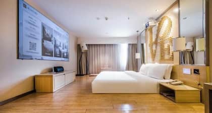 Victoria Hotel (Foshan Zumiao Metro Station Lingnan Tiandi Branch)